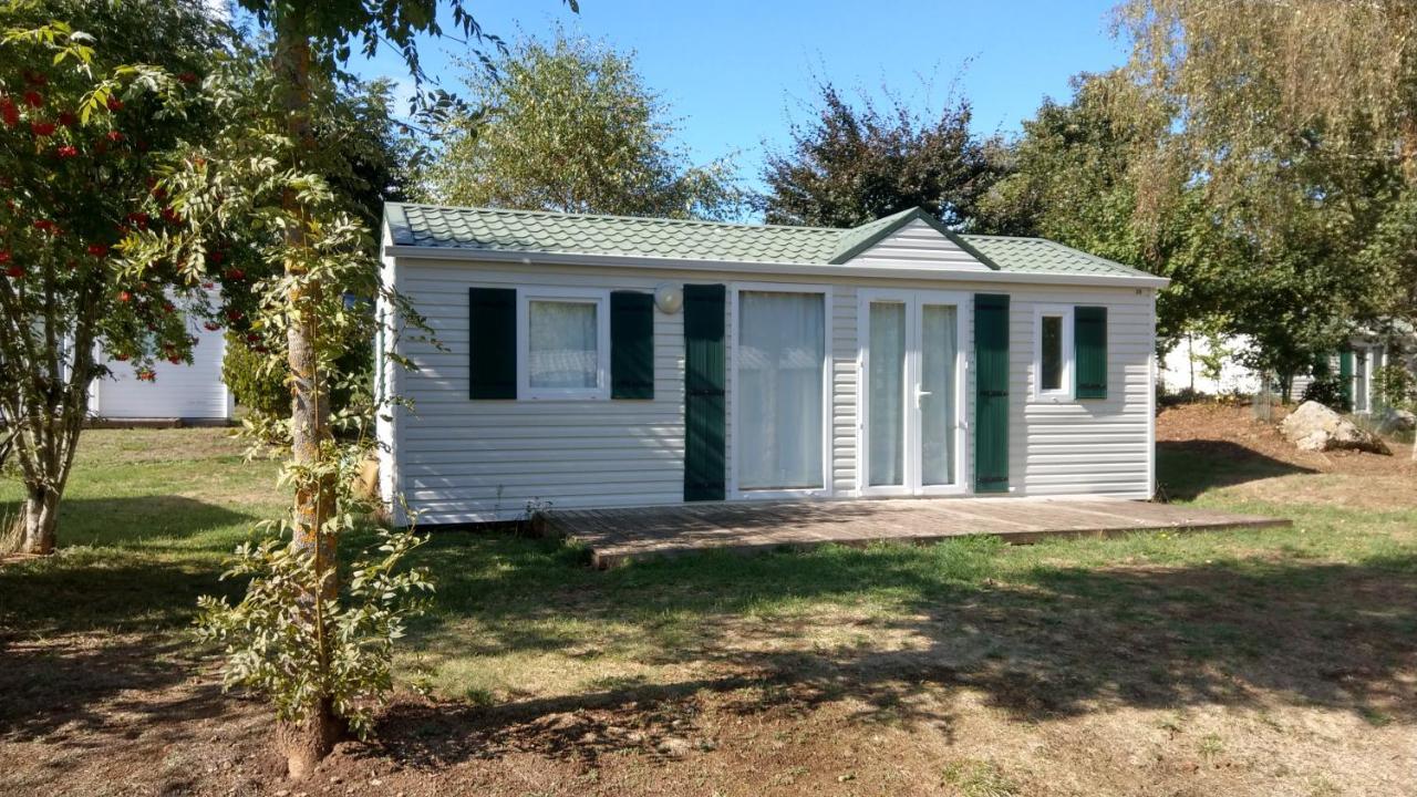 Hotel Camping Le Caussanel Canet-de-Salars Exterior foto