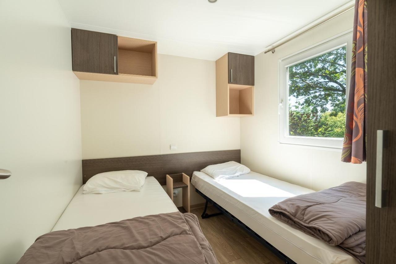 Hotel Camping Le Caussanel Canet-de-Salars Exterior foto