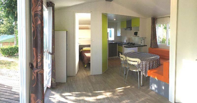 Hotel Camping Le Caussanel Canet-de-Salars Exterior foto